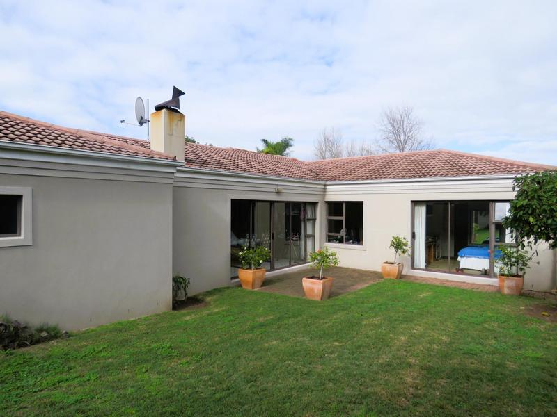 To Let 3 Bedroom Property for Rent in Vredekloof Heights Western Cape